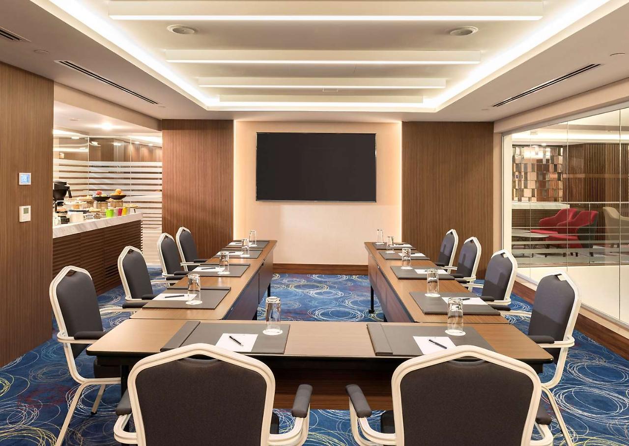 Radisson Blu Residence, Istanbul Batisehir מראה חיצוני תמונה