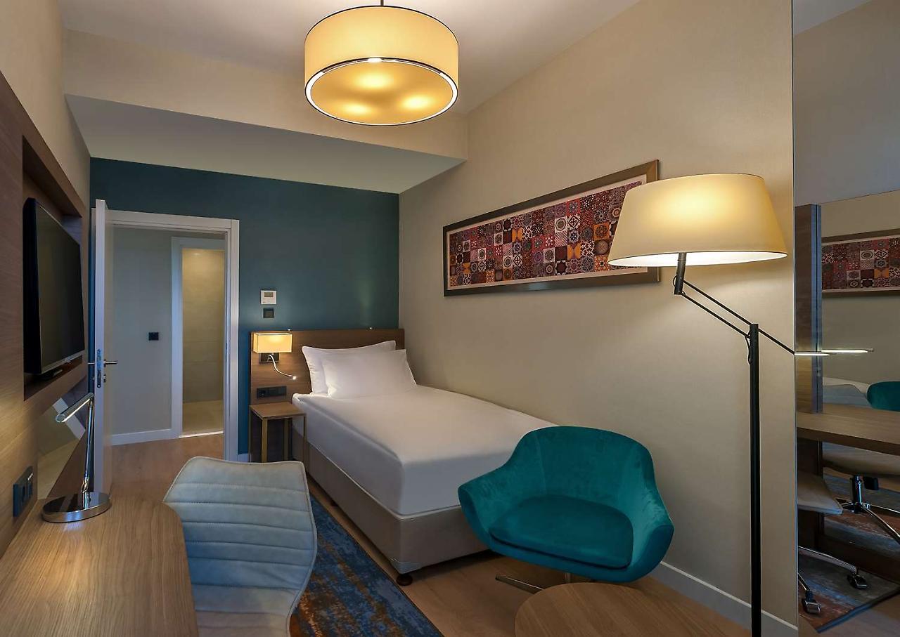 Radisson Blu Residence, Istanbul Batisehir מראה חיצוני תמונה